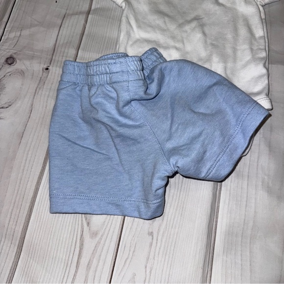 Baby Nike Outfit - Size 3 Months - Picture 5 of 7